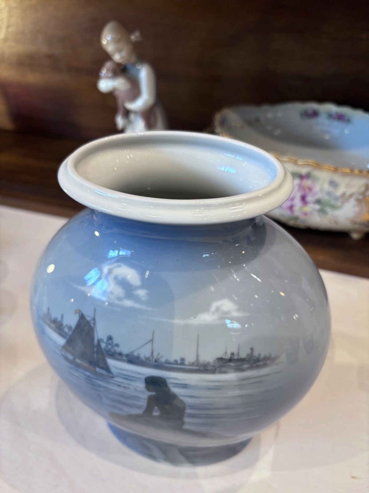 No.8 送料無料 ロイヤルコペンハーゲン ROYAL COPENHAGEN 花瓶