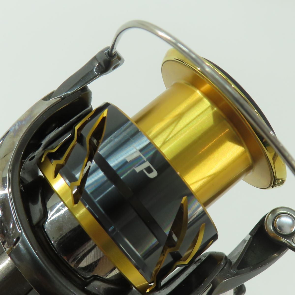 SHIMANO シマノ 20 TWIN POWER ツインパワー 4000XG 04147
