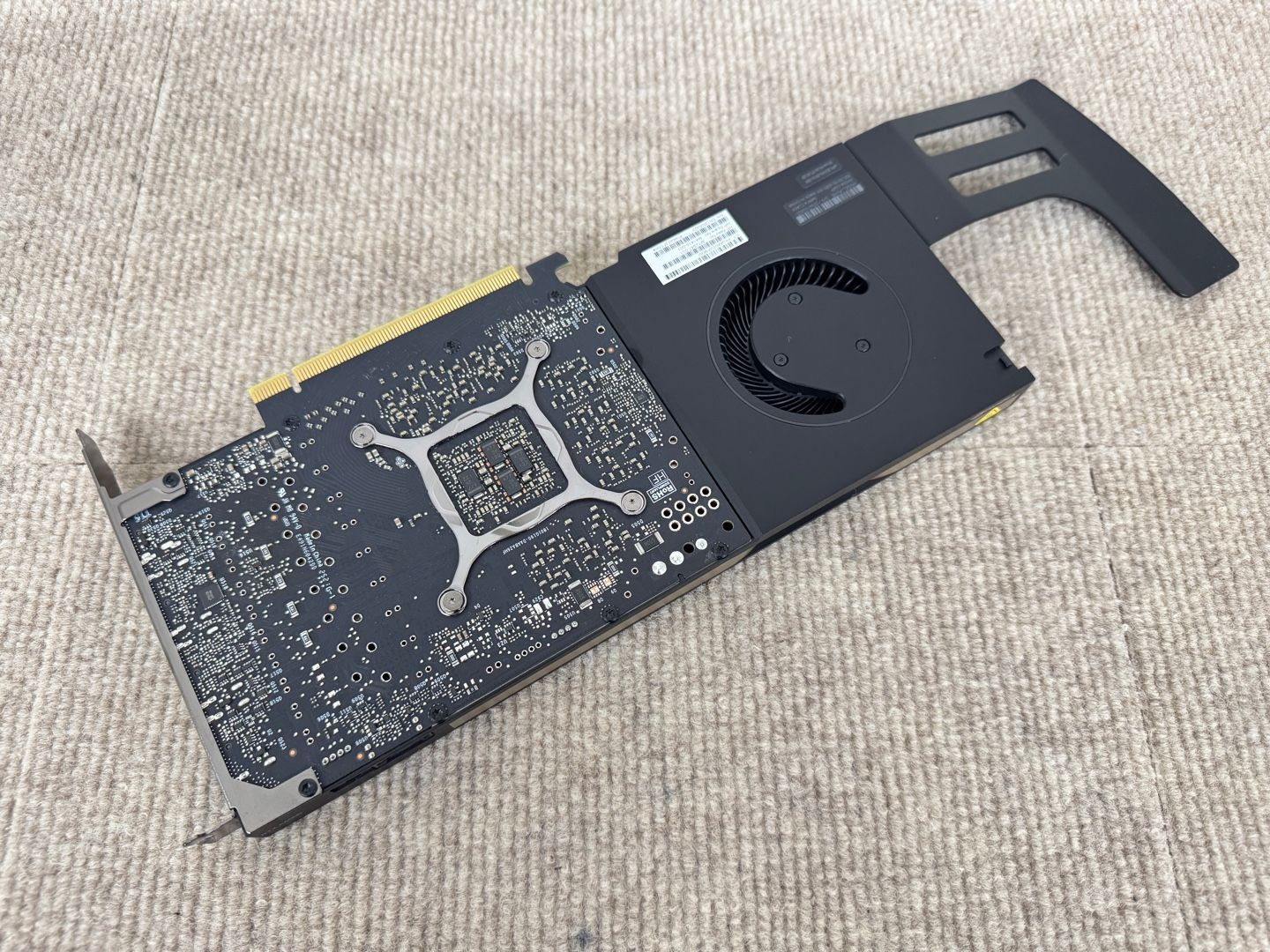 グラフィックカード DisplayPort