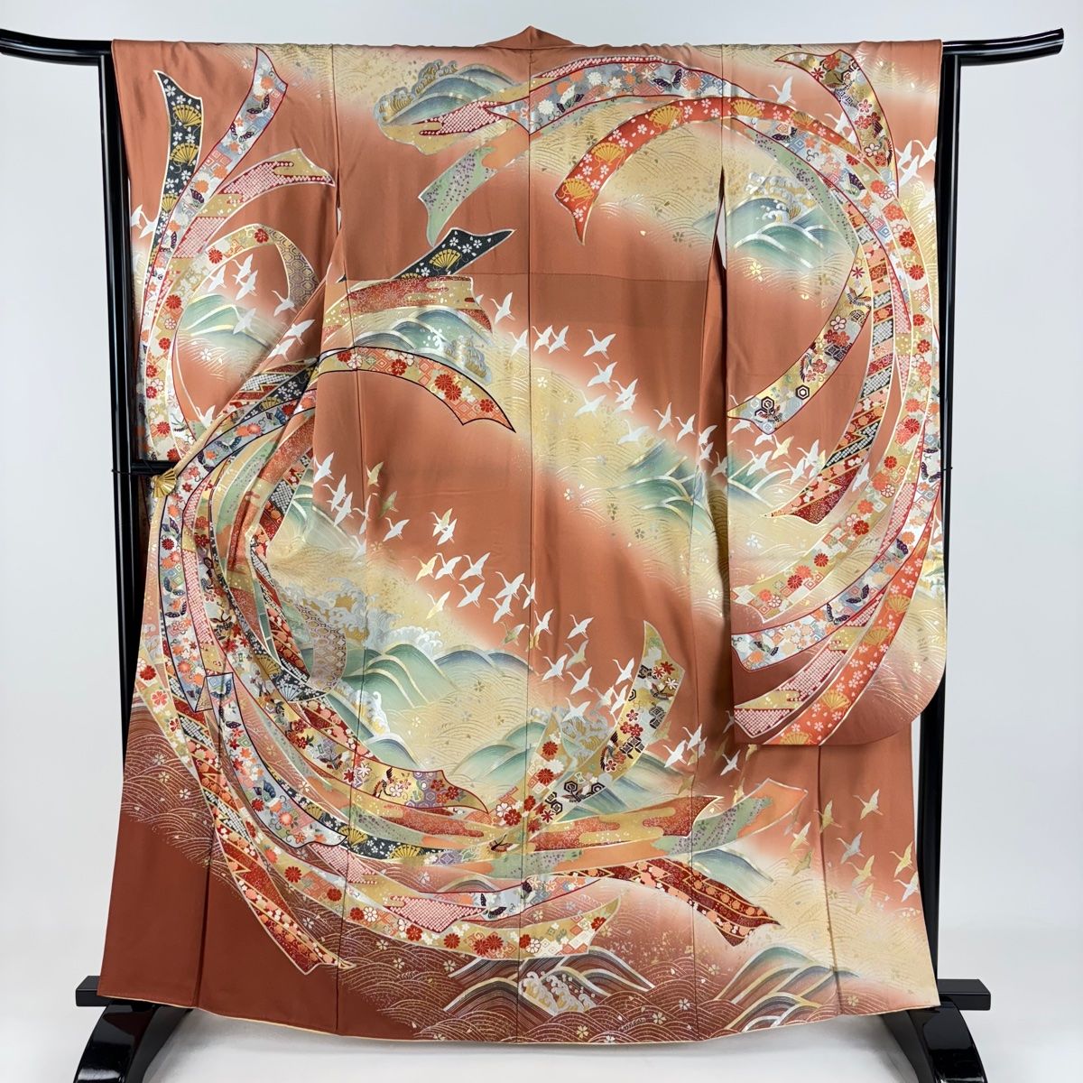 振袖 身丈163.5cm 裄丈64.5cm M 袷 熨斗 花鳥 金銀彩 ぼかし 薄茶色 正絹 名品