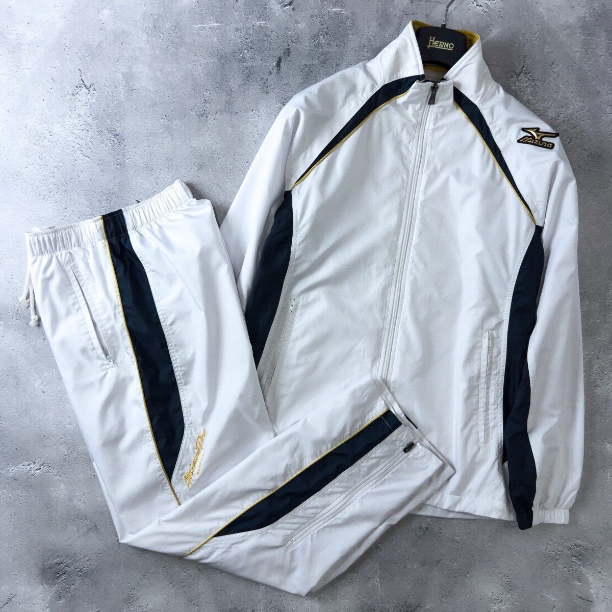美品 Mizuno Pro ミズノプロ メンズ M 限定 ナイロン ジャージ