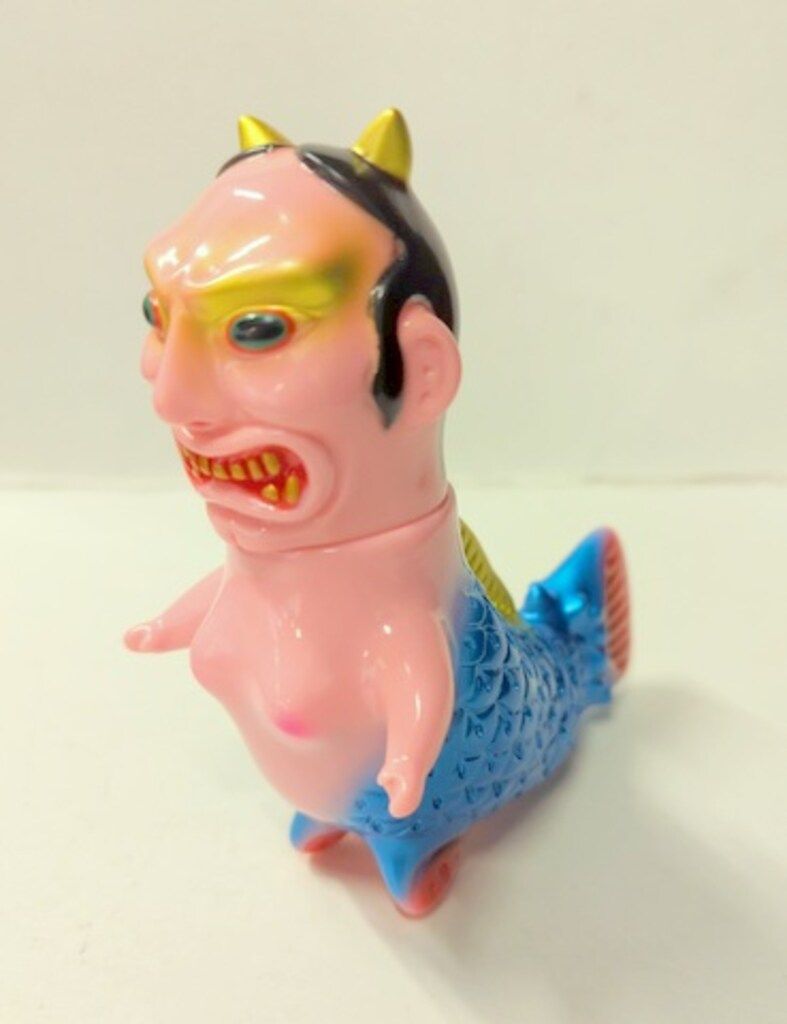 Blood Guts Toys IZUMONSTER ナマナリ人魚 ミニ ピンク成型/金/メタ青