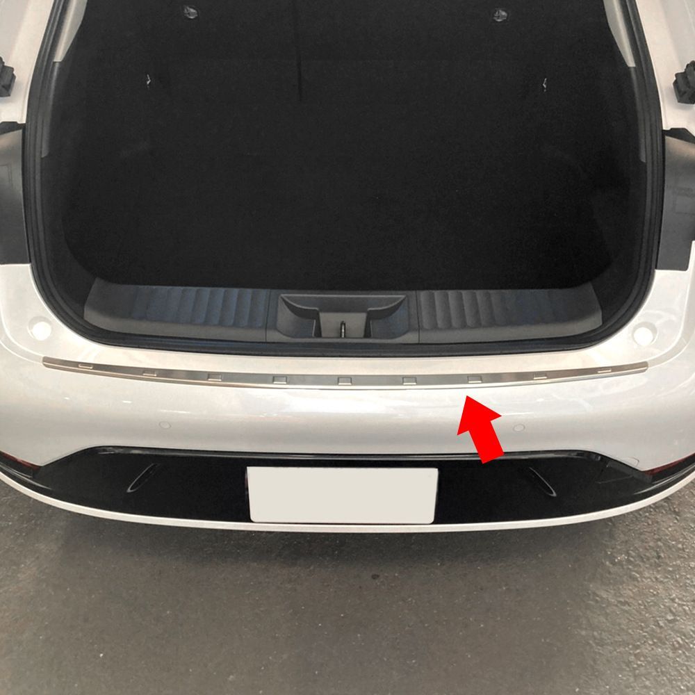 PRIUS 60系 23年モデル対応 リアバンパー ガード ステンレス製 クロームメッキ 防傷 保護ブラッシュシルバー 後部装飾パーツ