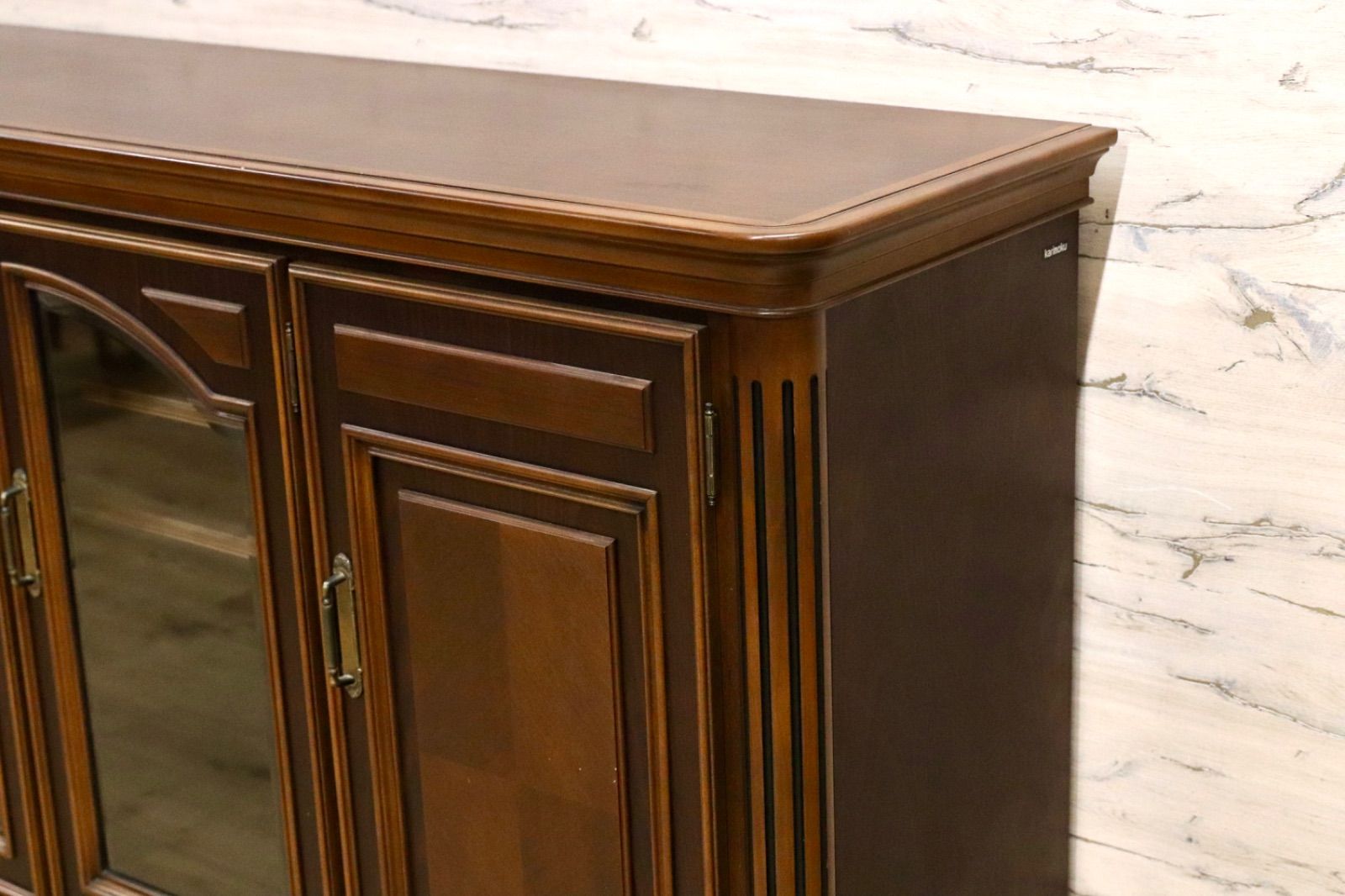 GMIH269 karimoku カリモク アンティーク調 稀少モデル サイドボード リビングボード クラシック キャビネット ヴィンテージ 国産家具