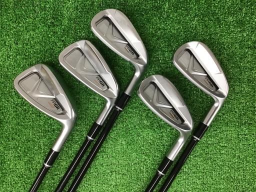 Mena!プロギア04アイアン 5番からAWの7本セット PRGR プロギア 04 アイアン 7-P A 5本セット MCI FOR PRGR M-35