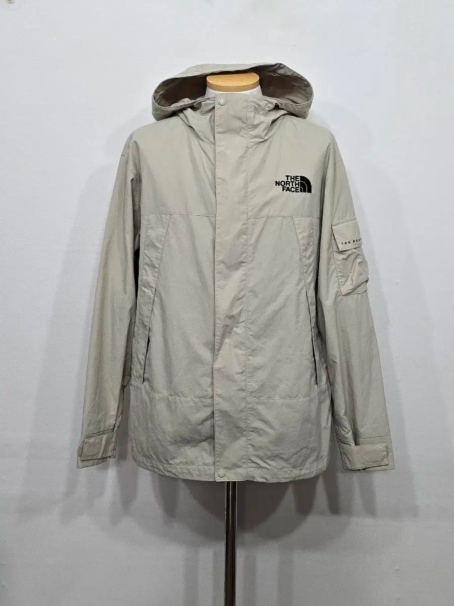 100 105 THE NORTH FACE ザノースフェイス 白 ラベル マン ジャケット ウィンドブレーカー