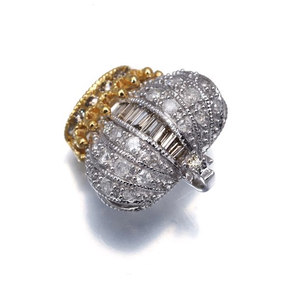 笠原真寿美 ペンダントトップ ダイヤ ダイヤモンド クラウン クロス K18WG YG 178146