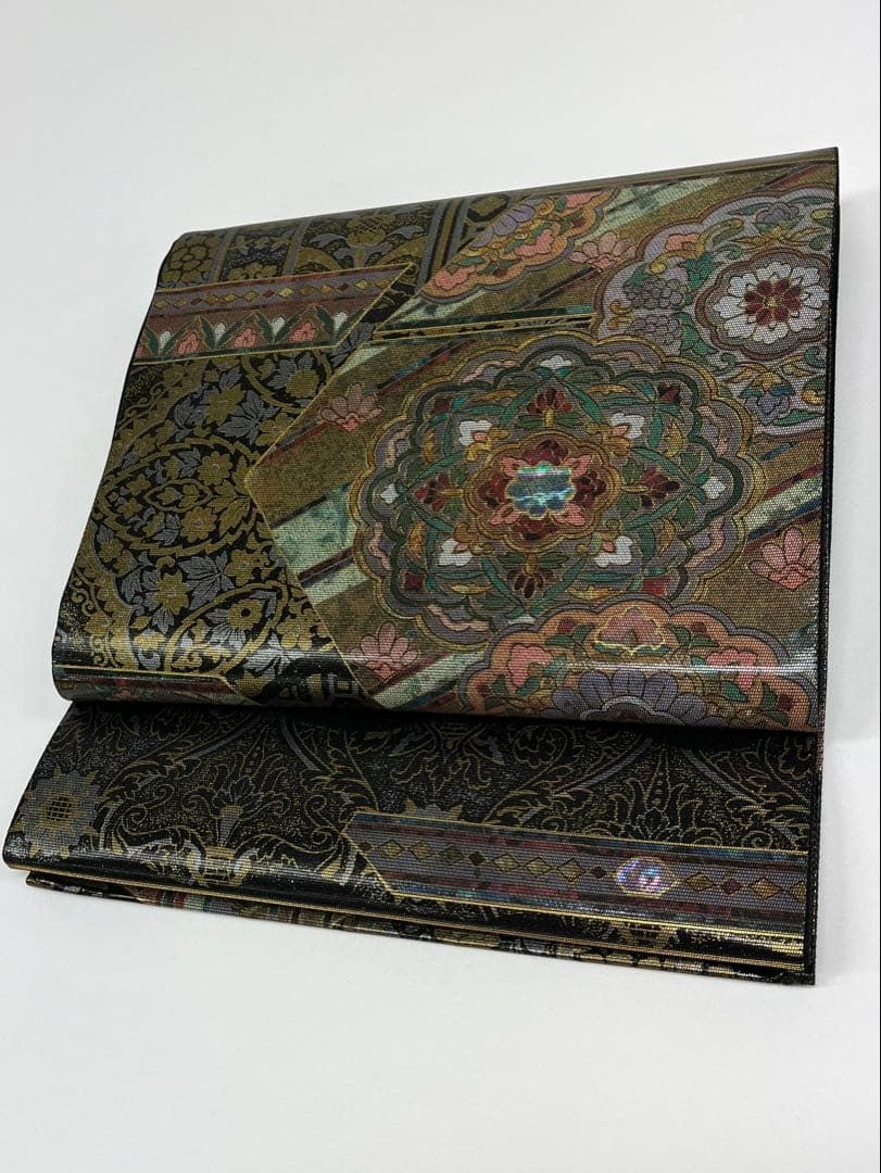 螺鈿細工 螺雅 西陣織 袋帯 未仕立て品 裂嵌宝華文 正絹 お太鼓柄