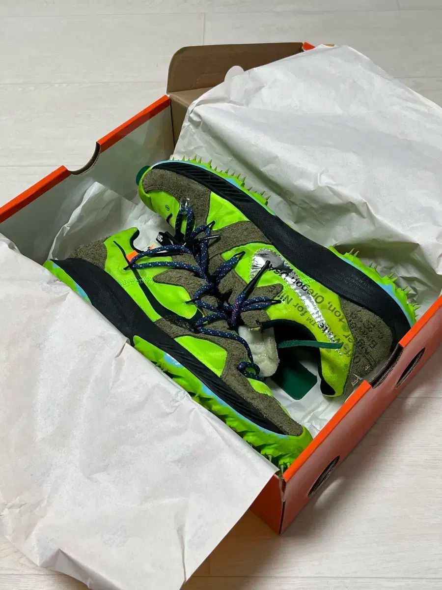 275 NIKE ナイキ オフホワイト ズーム テラ カイガー 5