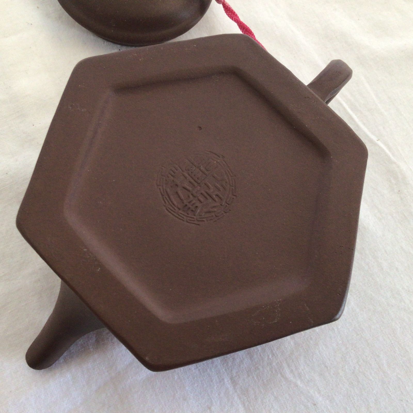 宜興 中國茶器 紫砂壺 紫砂壺・紫泥急須・茶壺・茶道具 煎茶道具 中国茶器】 宜興紫砂壺 六方壺 (六角) 銘あり 煎茶道具 - メルカリ