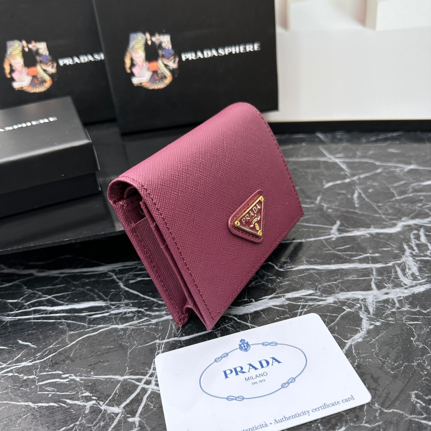 PRADA メンズ 財布 二つ折り カードホルダー サフィアーノ