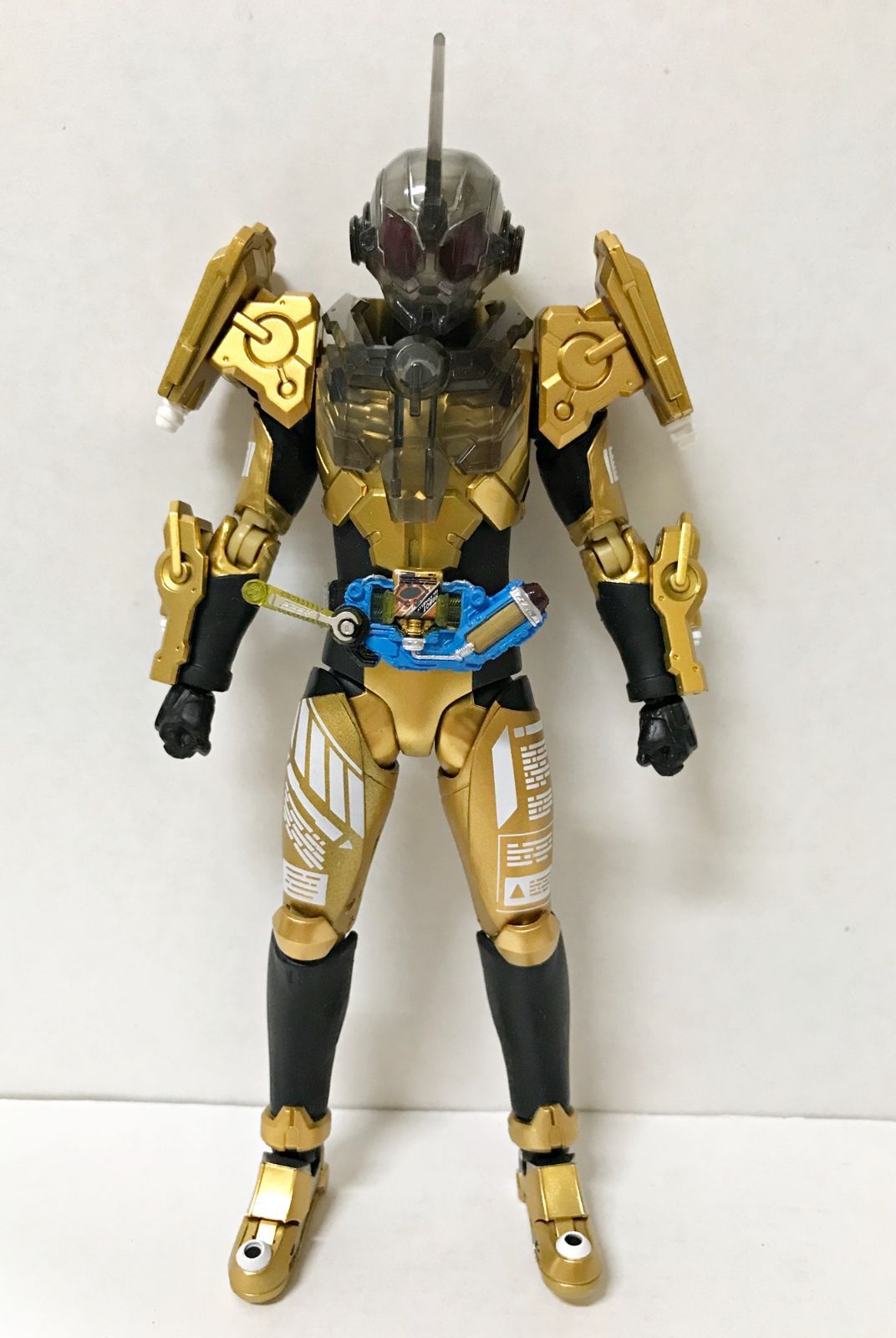 【中古】S.H.Figuarts仮面ライダーグリス S.H.Figuarts 仮面ライダーグリス | 仮面ライダービルド