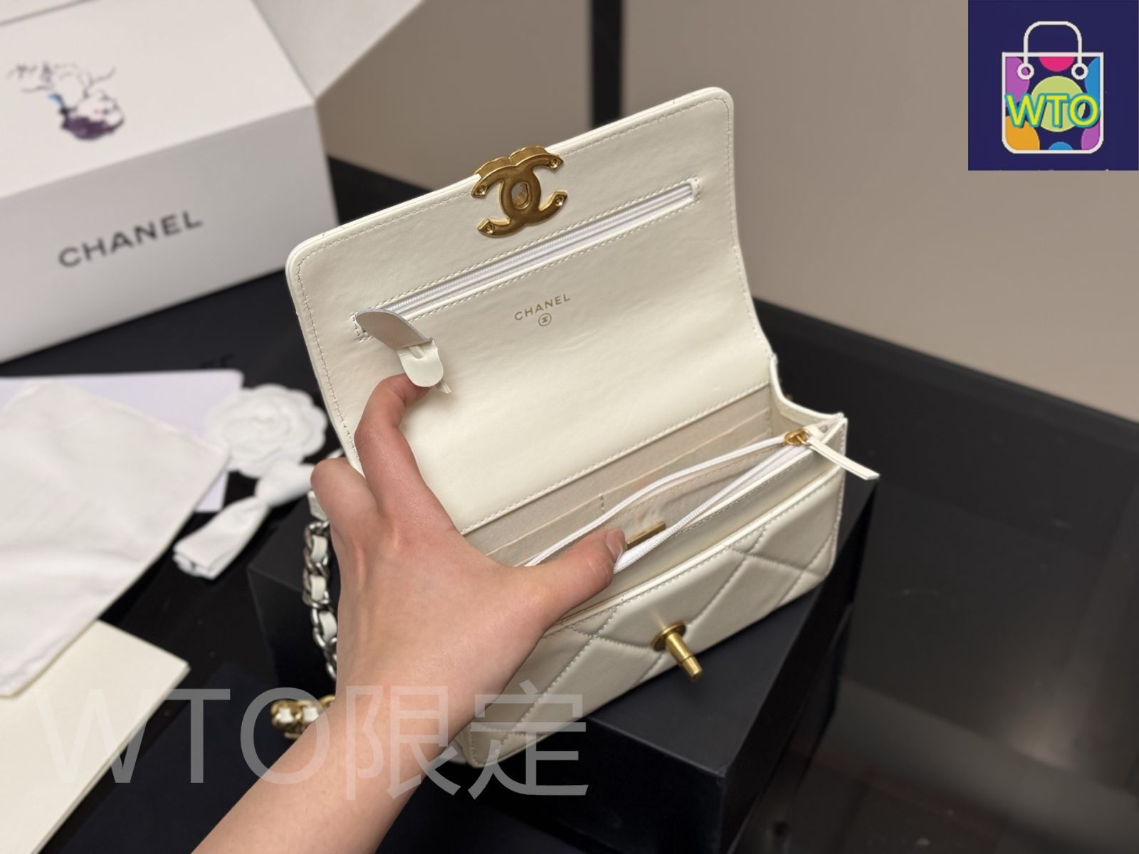 画像更新　CHANEL レザーりぼん　チェーンベルト　M シャネル CHANEL ベルト レザー チェーン リボン ココマーク 75
