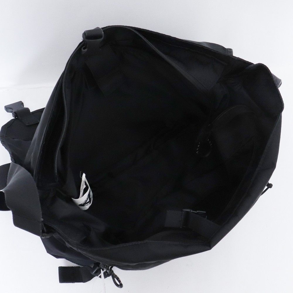 PALACE Cordura Y-Rip Despatch ショルダーバッグ ブラック - メルカリ