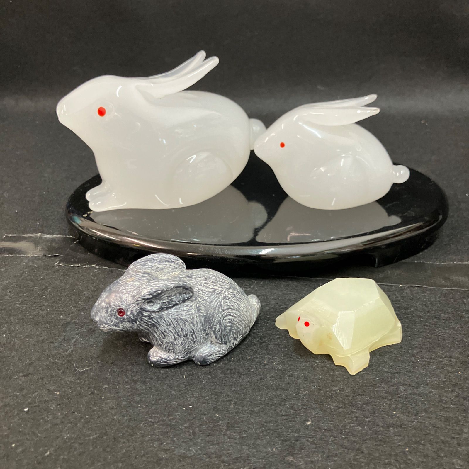 ウサギの形状 ガラス製置物 2個セット うさぎ 縁起物 干支 兎年