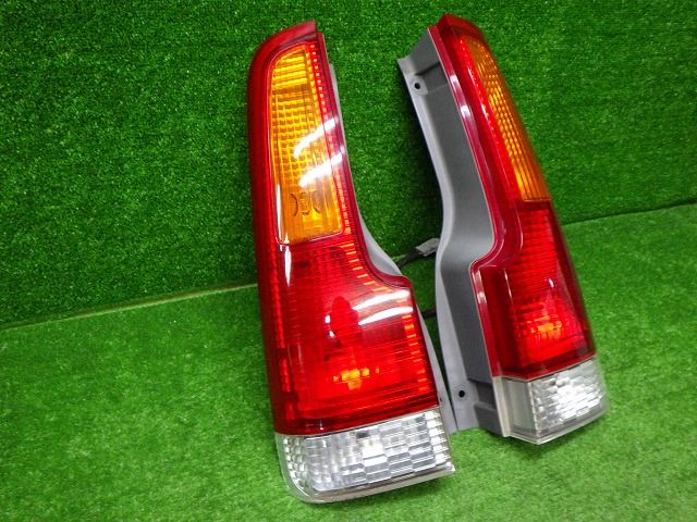 ホンダ JB1/2 ライフ 後期 テールレンズ 左右 4941 250324018