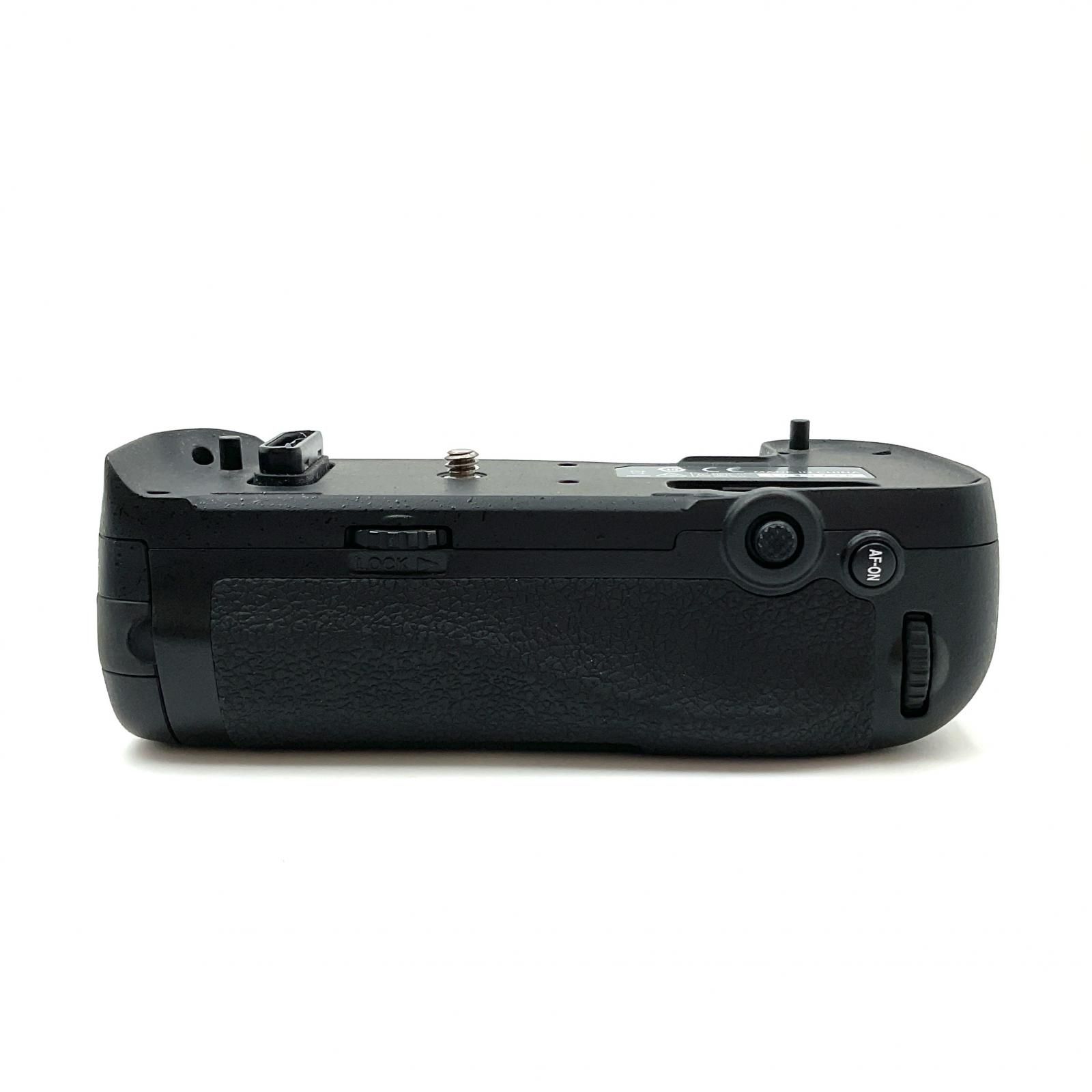 Nikon MB-D17