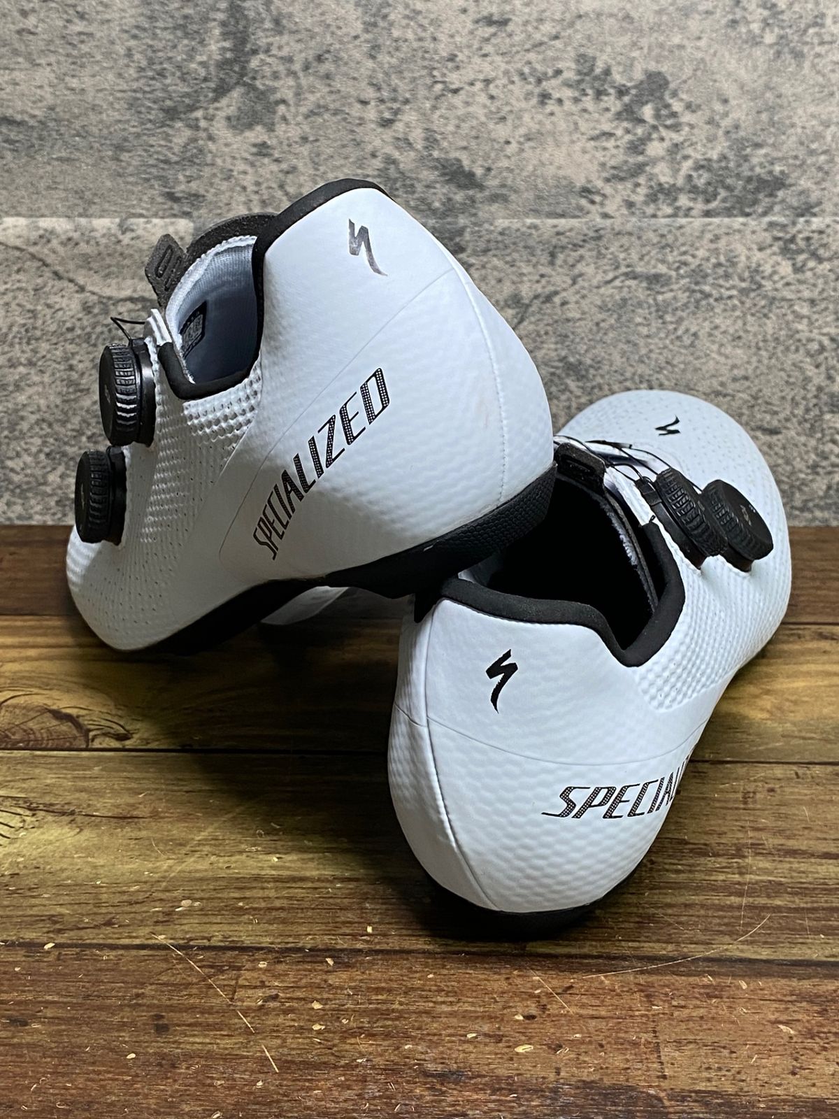 JM401 スペシャライズド SPECIALIZED トーチ TORCH 3.0 RD ビンディングシューズ 白 EU42 SPD-SL