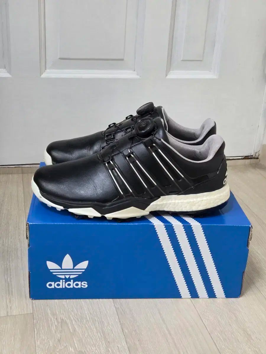 adidas アディダス ボア メンズゴルフシューズ 255 ミリ