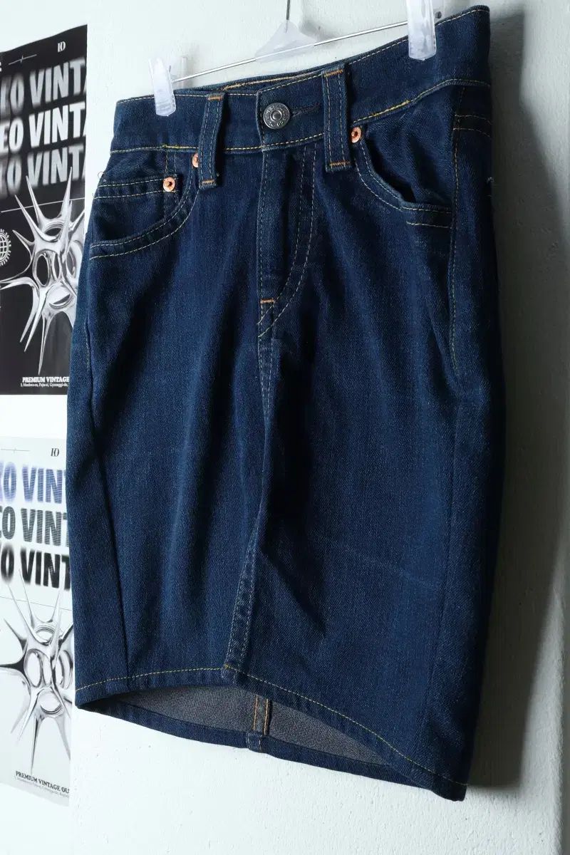 W ( M ー L ) LEVI'S(リーバイス) スカート デニム ライン- 1F17