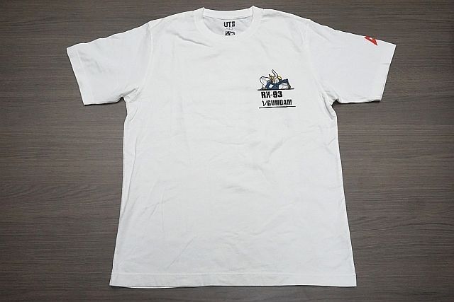 UNIQLO ユニクロ UT 半袖Tシャツ 機動戦士ガンダムνガンダム L