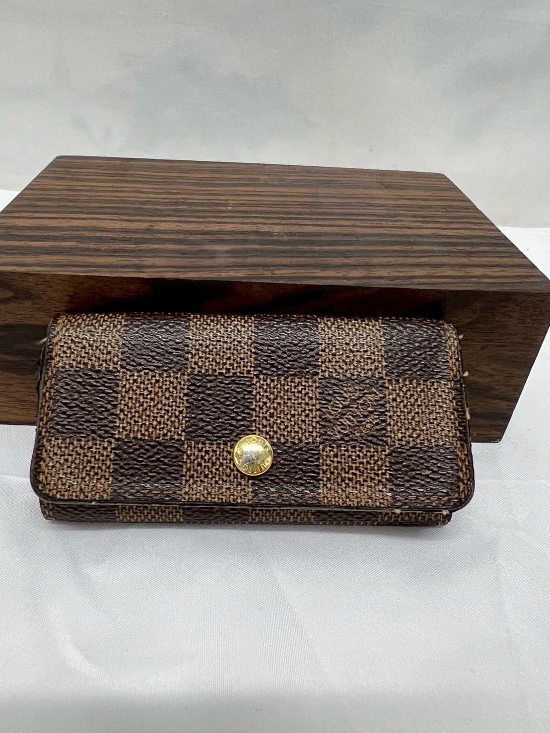 ルイヴィトン ミュルティクレ4 ダミエ キーケース