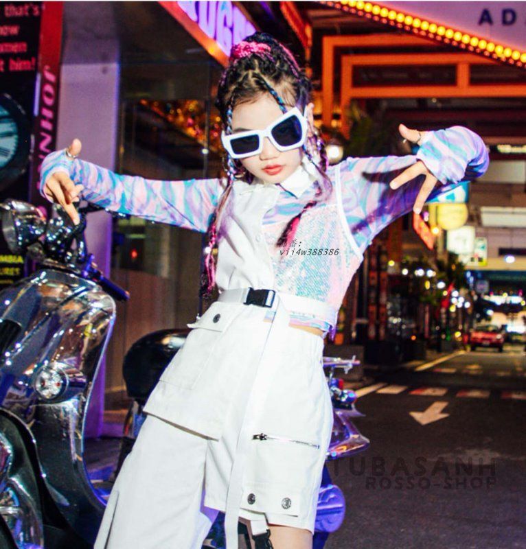 ダンス 衣装 キッズ ガールズ 白 紫 春 ジャズダンス HIPHOP 応援団 韓国 へそ出し スパンセットアップ 秋 ヒップホップ 練習着 綴合す vii4w388386