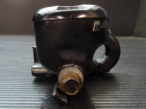 フロントブレーキマスターシリンダー E3712