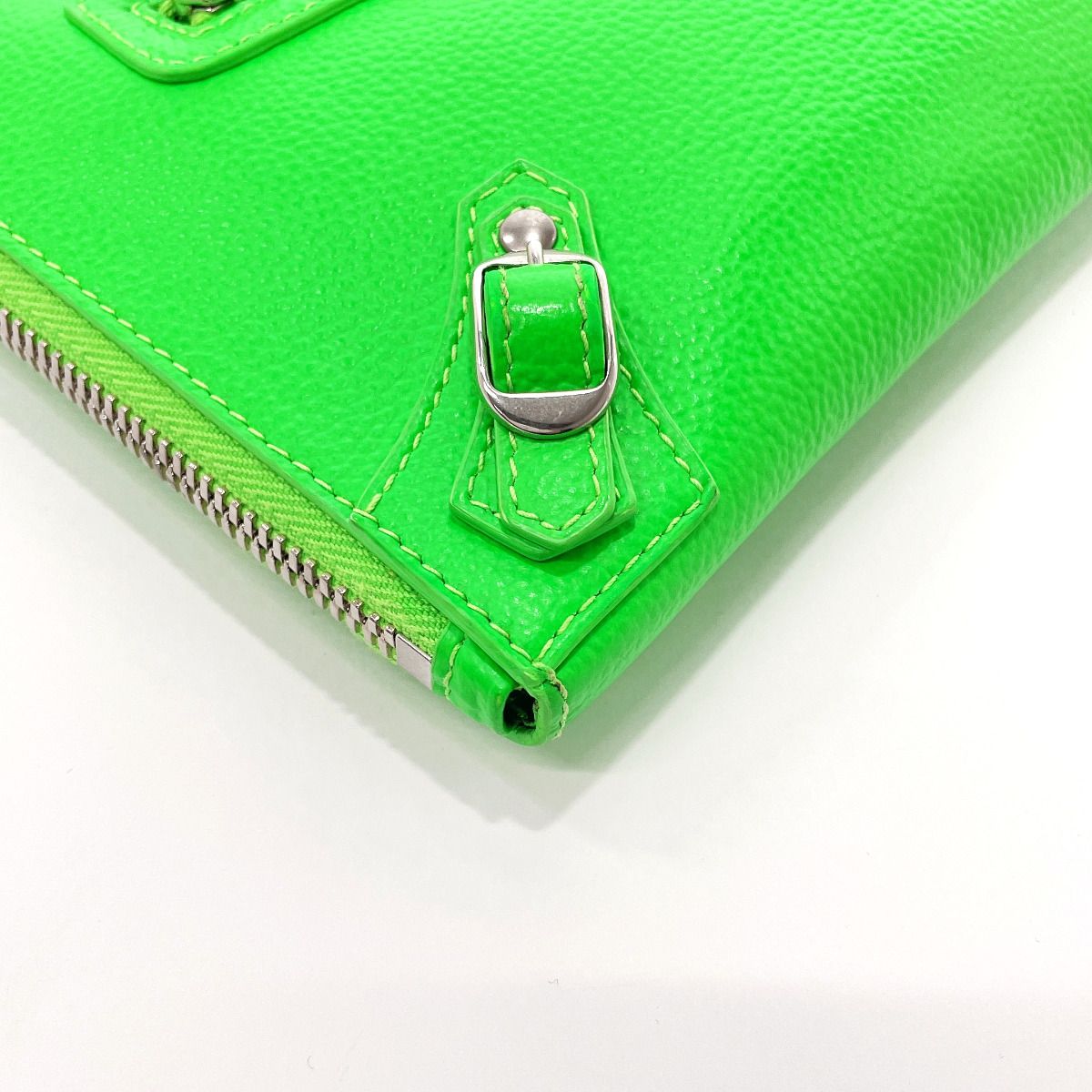 【新品】  BALENCIAGA / バレンシアガ | 644482 ネオ クラシック シティ ストラップ付 スモール ポーチ ショルダー バッグ 保存袋付き | グリーン | レディース バレンシアガ ショルダーバッグ ネオクラシックシティ ストラップ付き
