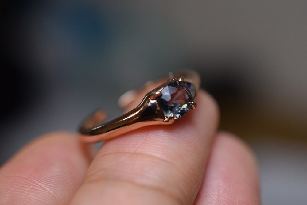 RS7-74 非加熱 宝石質 高貴な洗練の高級感紺色 スピネル リング 指輪