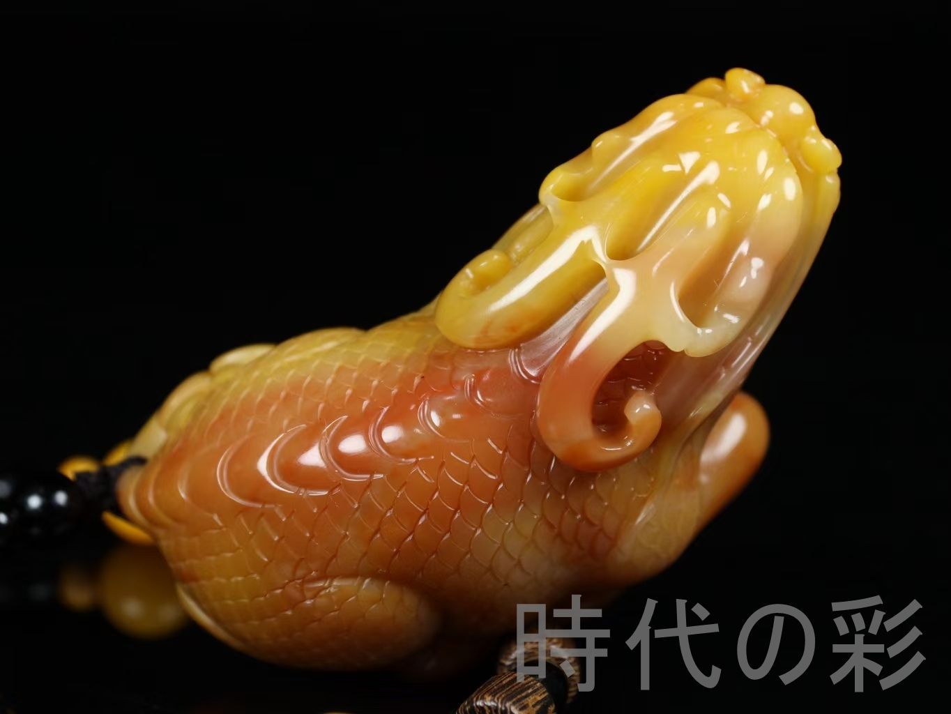 【瑞獣送宝】印鑑・寿山石彫刻｜水晶田黄石｜書道｜秋堂作款｜風水置物｜印材｜細密彫 瑞獣送宝】印鑑・寿山石彫刻｜水晶田黄石｜書道｜秋堂作