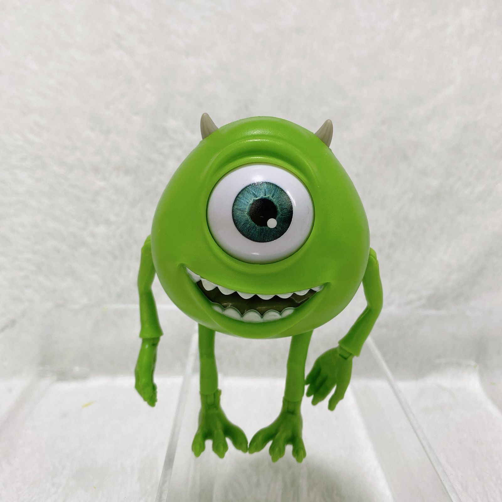 ディズニー ピクサー モンスターズインク マイク ブー