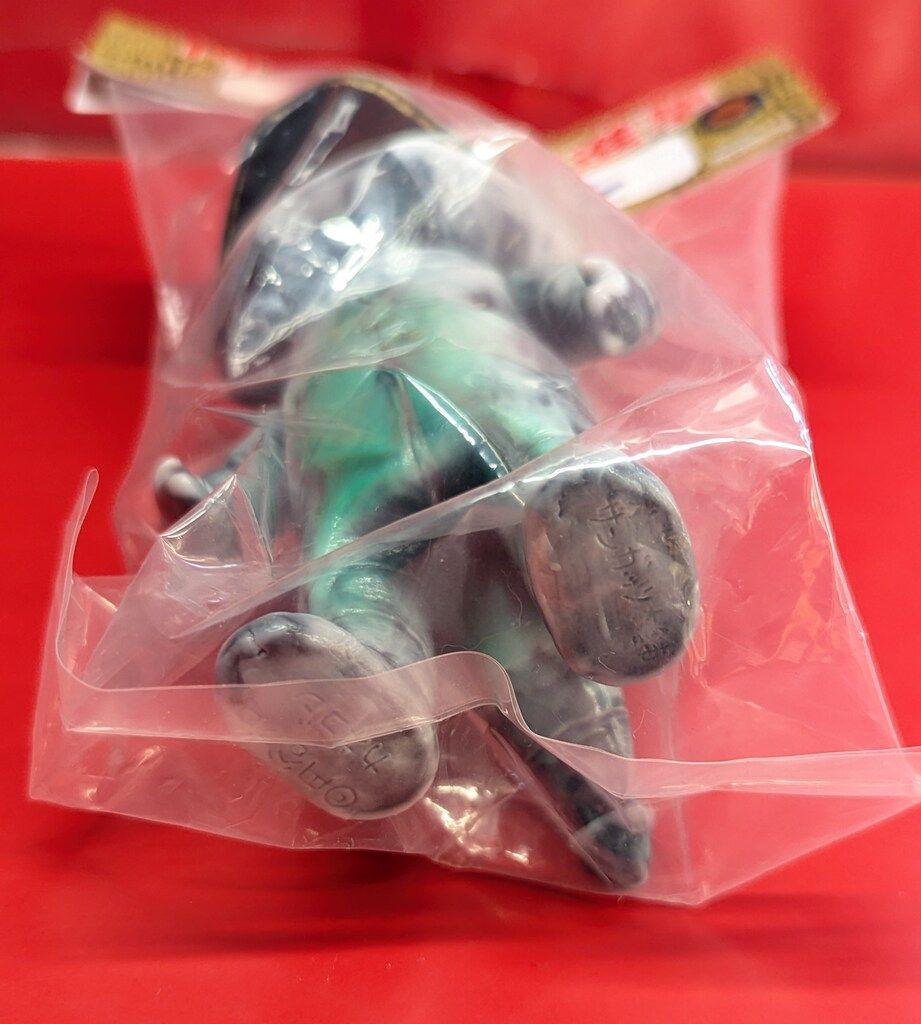サンガッツ カネゴン レッドマン版 ソフビ マーブル 円谷怪獣総進撃 サンガッツ カネゴン レッドマン版 ソフビ マーブル 円谷怪獣総