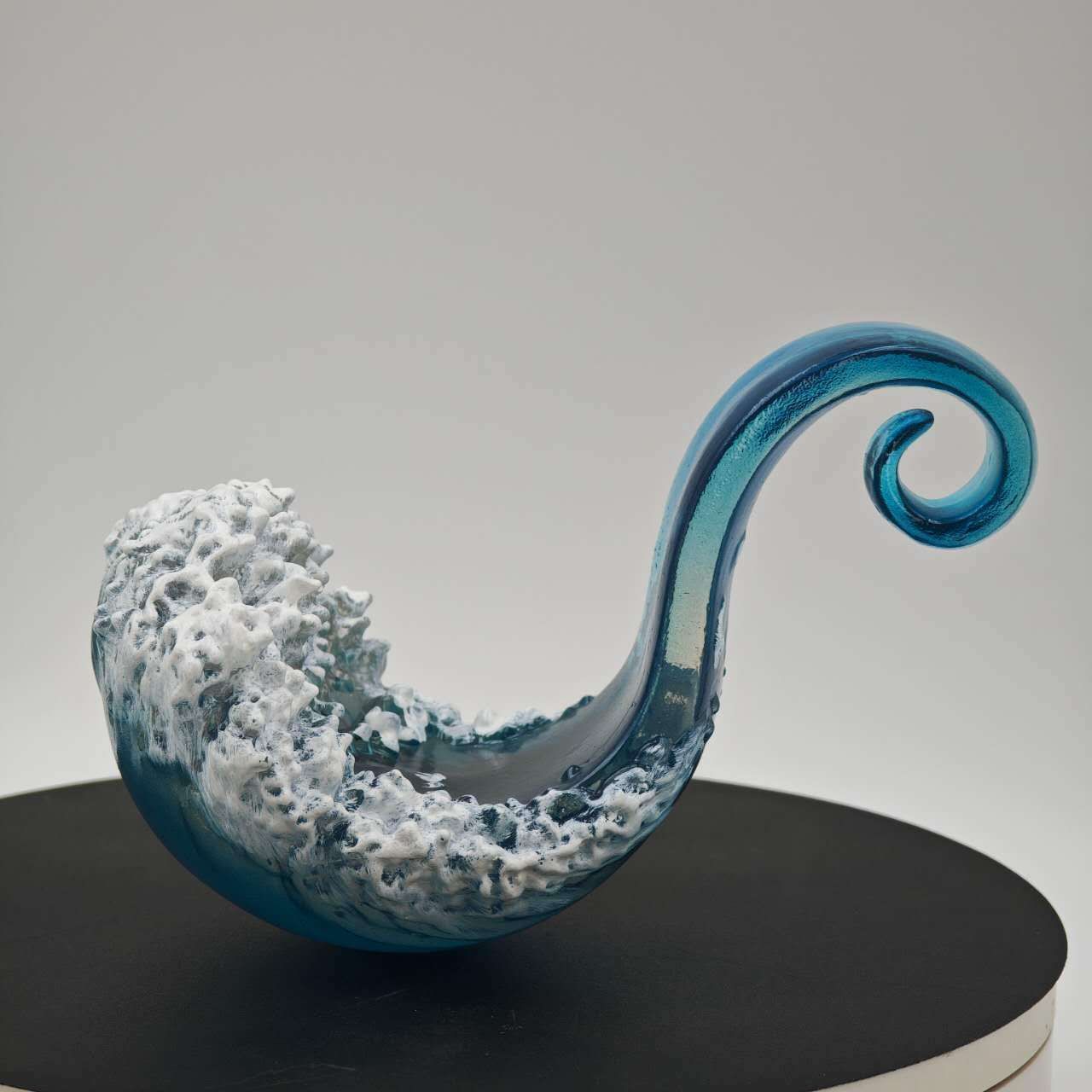 高級インテリアオブジェ 黒白の波型インテリアデザイン小物