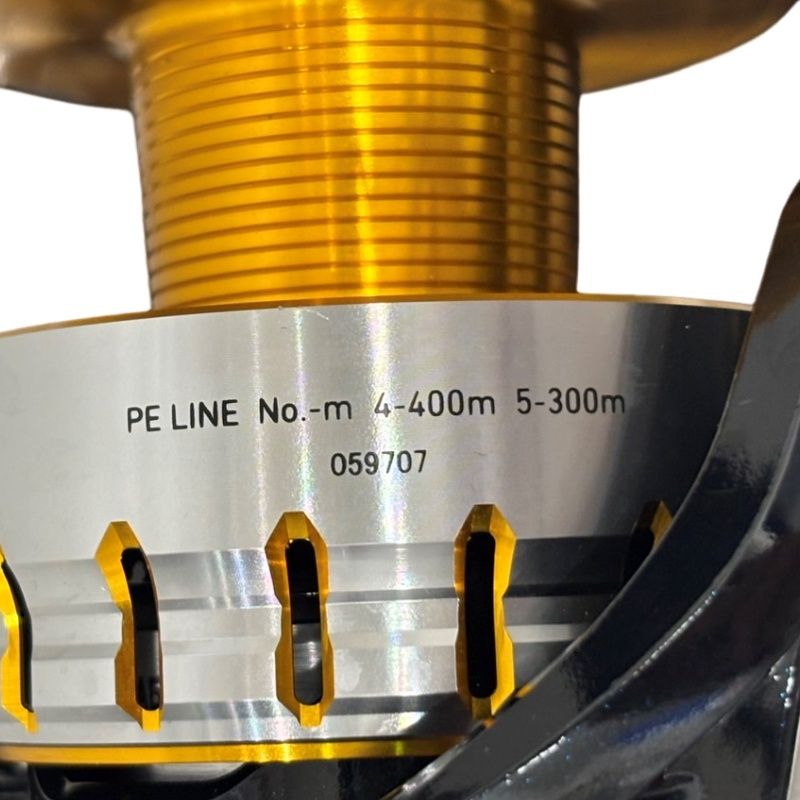 ダイワ 16 ブラスト 5000H 中古美品❗️ ダイワ 16 ブラスト 5000H 中古美品❗️ 中古品】 ダイワ 16ブラスト