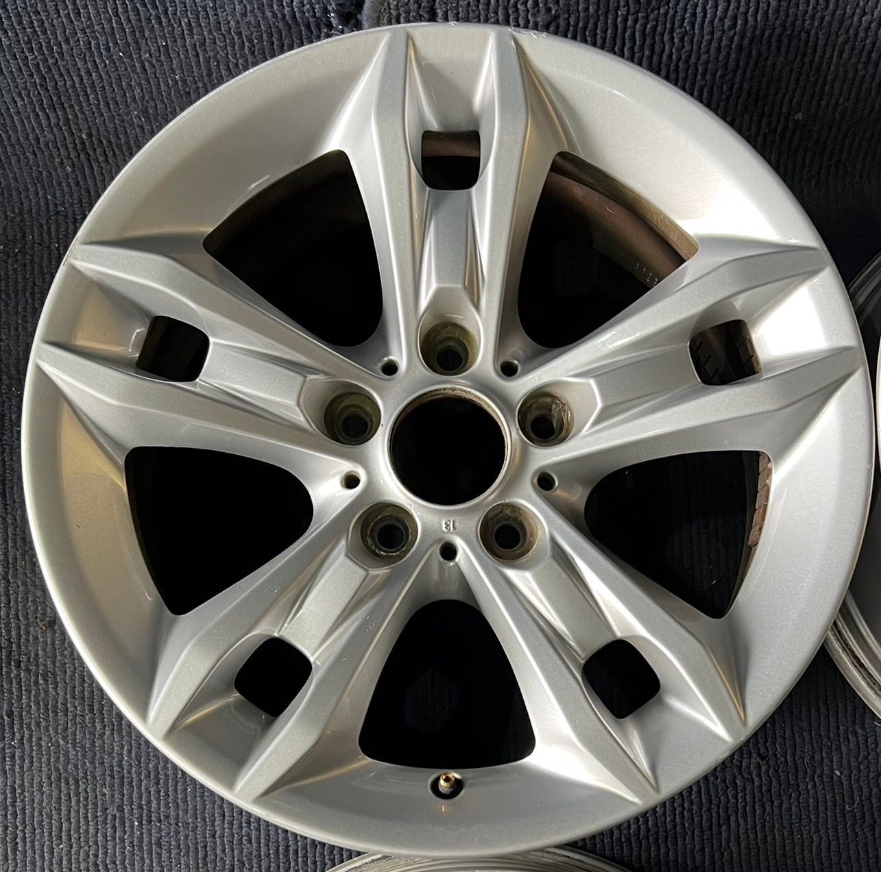 X1 E84 純正アルミホイール17インチ7.5J+34 PCD120 ☆送料無料☆BMW X1 (E84) 純正 17インチ ホイール4本 7.5J 34 PCD120