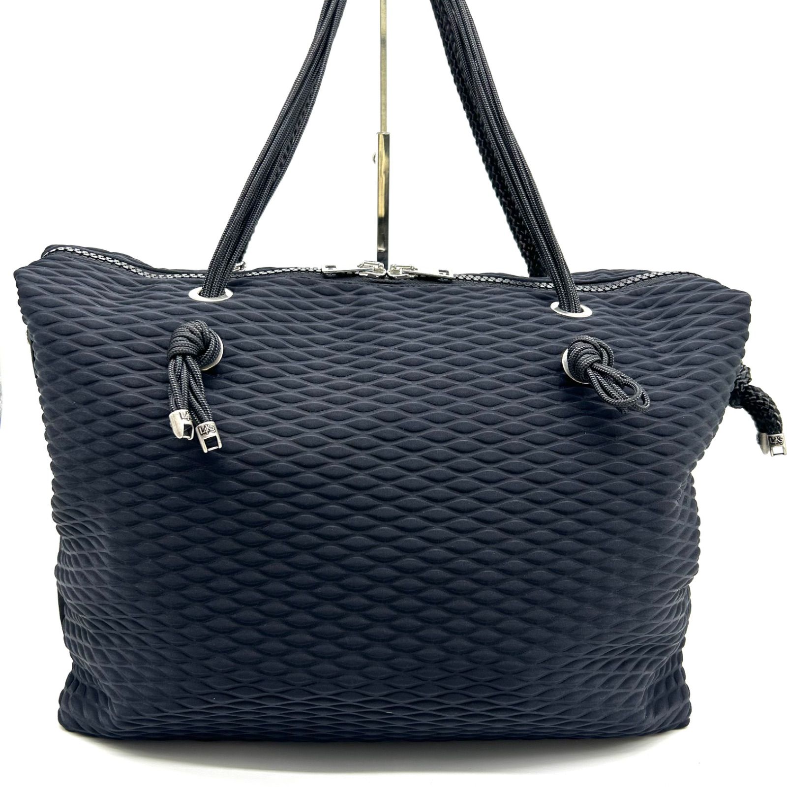 人気 【美品】L4K3 クイーンレーク 2WAY ショルダーバッグ ブラック