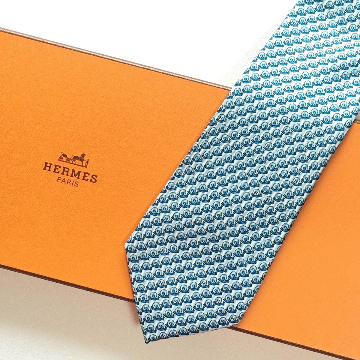 美品 エルメス HERMES ネクタイ シルク フランス製 【エスカルゴ柄】 楽天市場】【新品】エルメス HERMES ネクタイ シルクツイルタイ