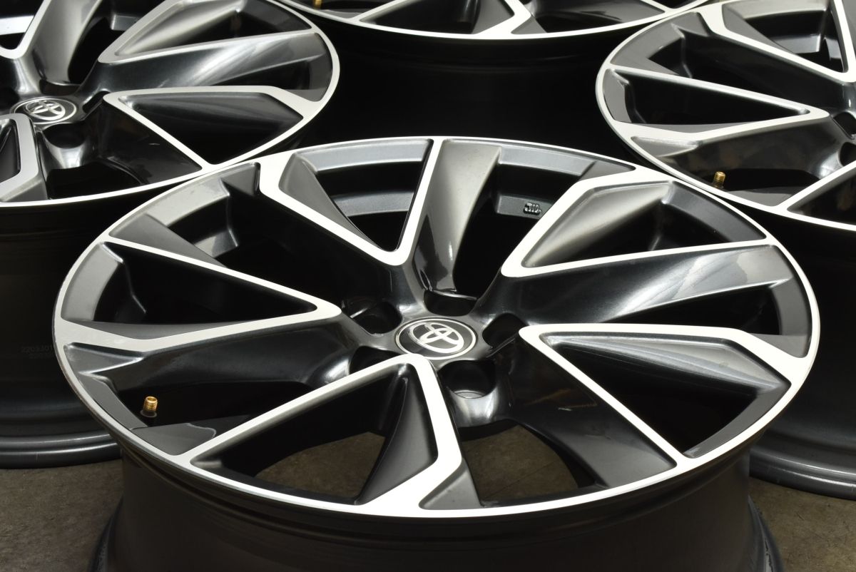 新車外し トヨタ カローラスポーツ G Z 純正 18in 8J 40 PCD100 4本 ツーリングセダンプリウス 切削光輝＋ダークグレーメタリック