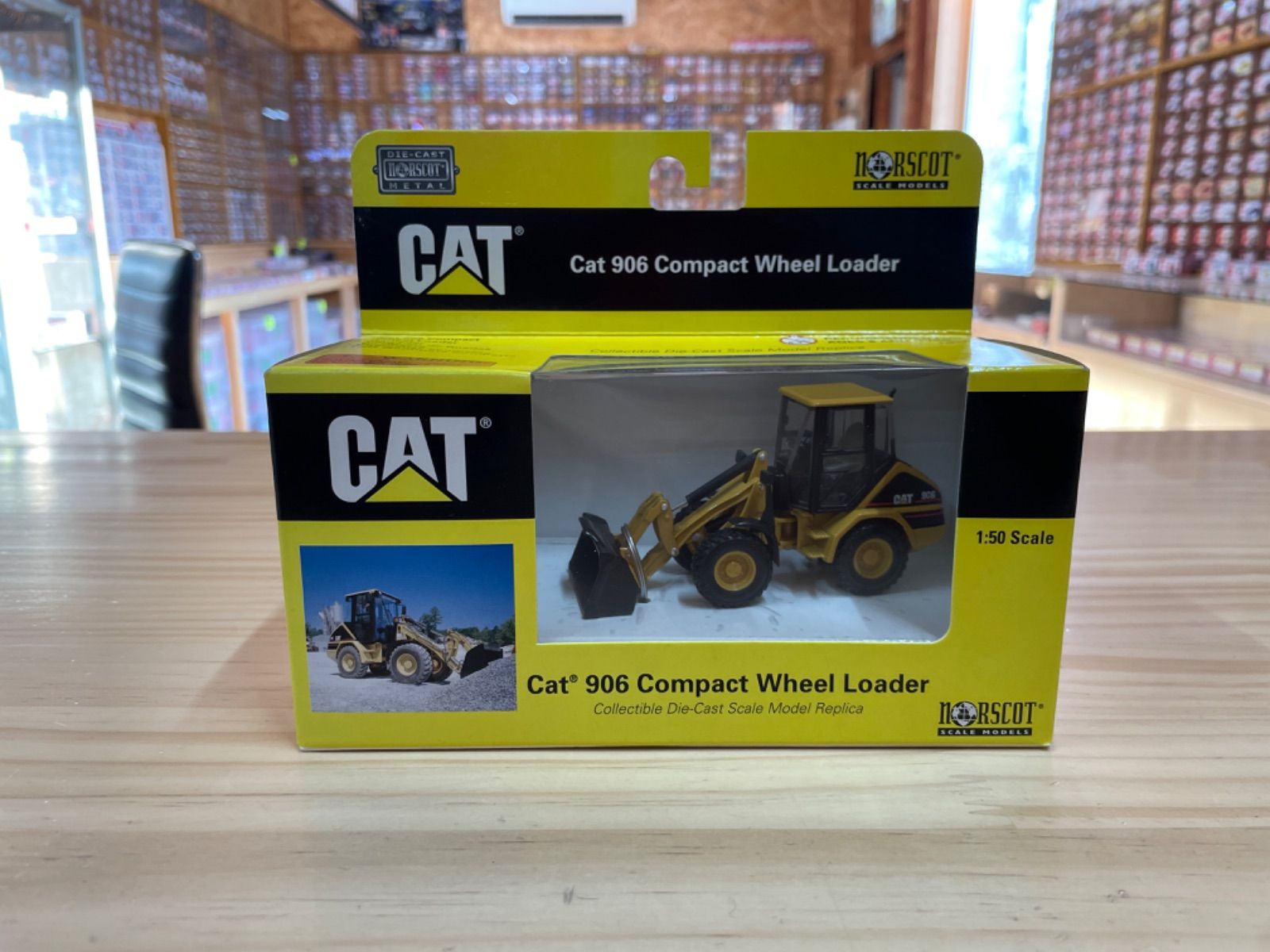ノースコット 1:50 CAT 906 ホイールローダー NORSCOT ダイ