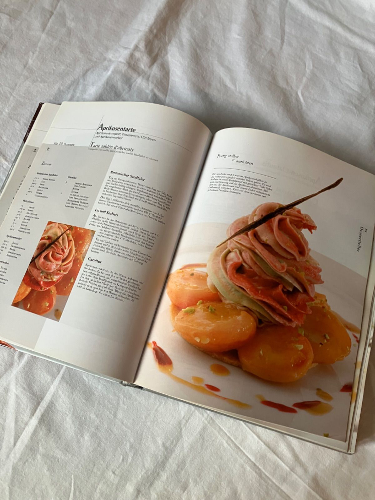 洋書 Grand Livre de Cuisine Grand Livre De Cuisine: Ducasse, Alain: 9782848440002