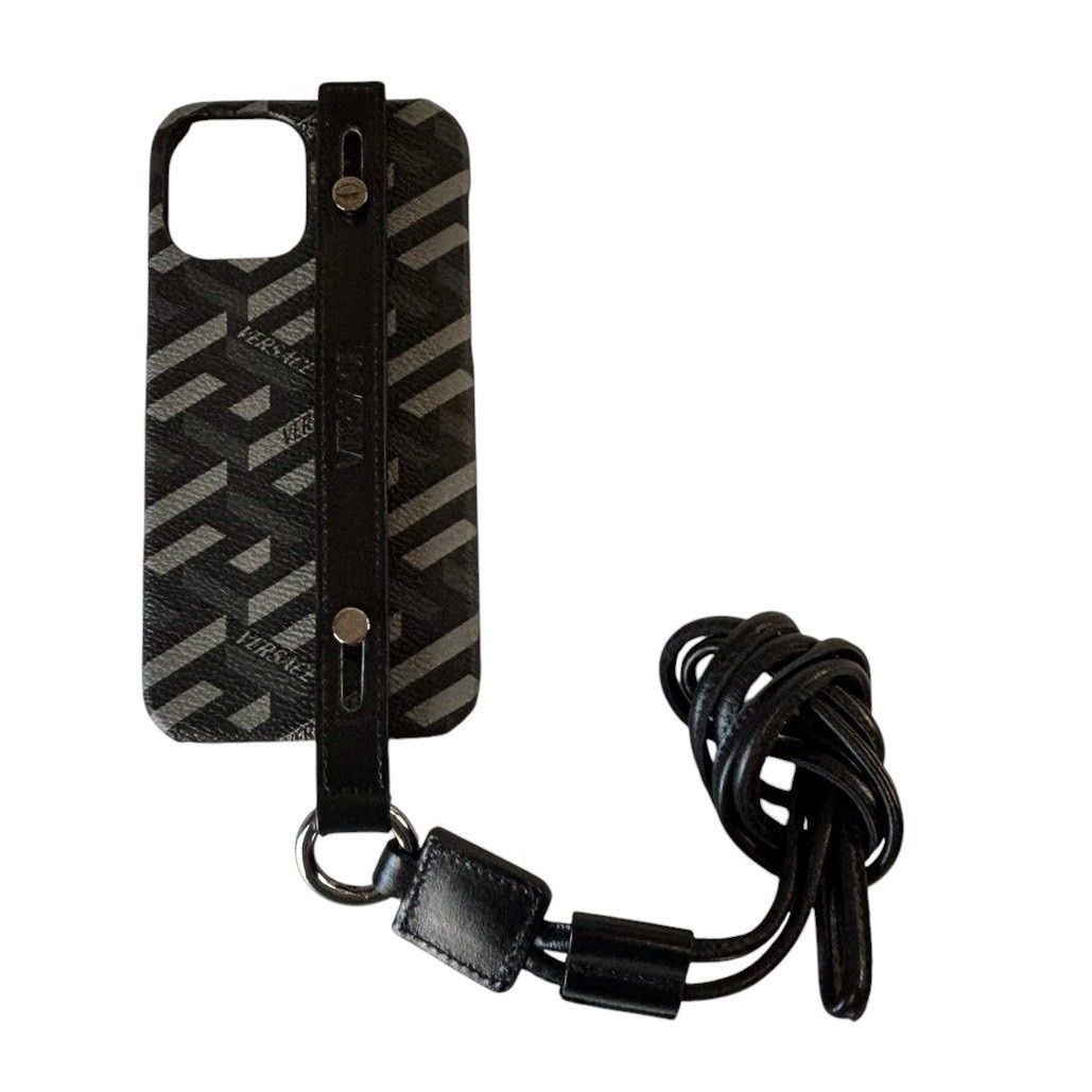 VERSACE ヴェルサーチ スマホケース iPhone 12pro ストラップ VERSACE ヴェルサーチ スマホケース iPhone12 12pro ストラップ