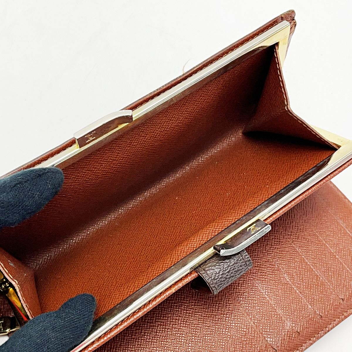 LOUIS VUITTON ルイヴィトン コンチネンタル・クラッチ T61217 モノグラム 2つ折り長財布 USA限定 ガマ口 ゴールド金具 1017003556907-3.jpg