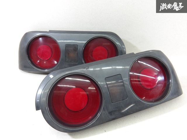 【割れ無し】日産 BNR32 スカイライン GTR GT-R テールライト テールランプ 左右セット ガンメタ系 IKI 7262/4450 即納 棚2F-P-3