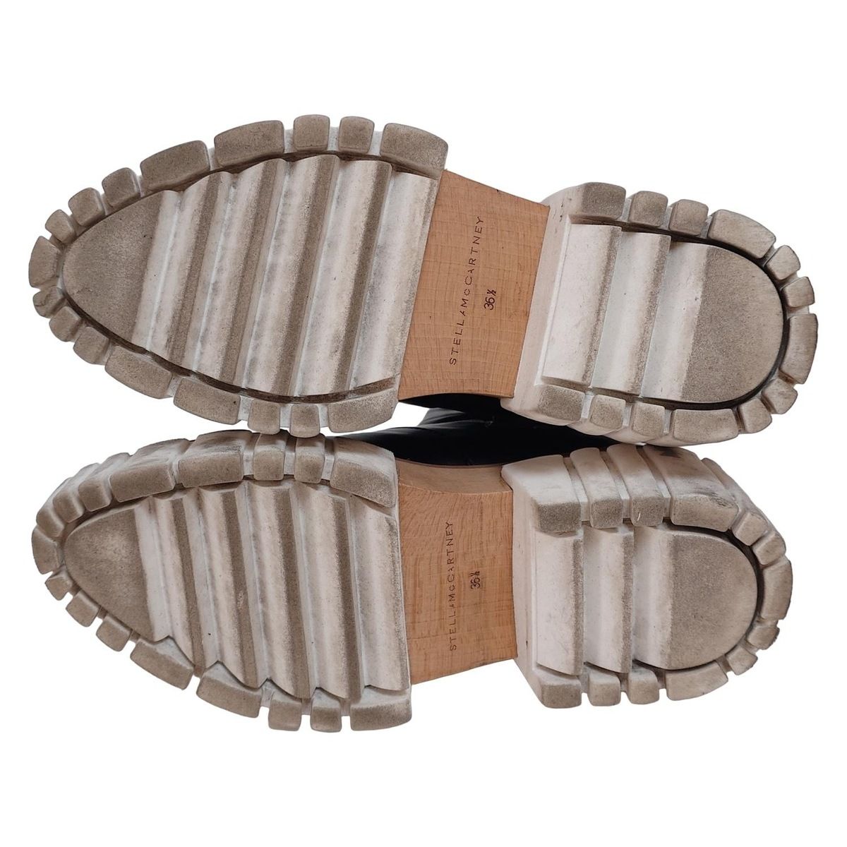 ショートブーツ 36