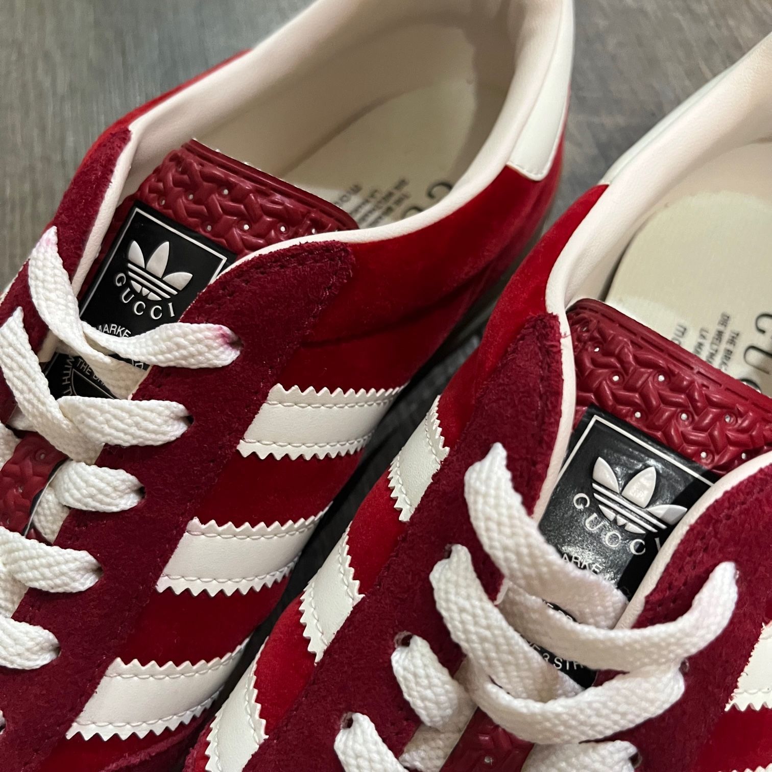 美品 Gucci adidas GAZELLE HQ8853 アディダス ガゼル ベロア 