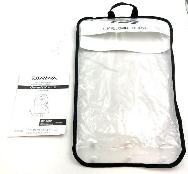 釣りライフジャケット(肩掛けタイプ手動・自動膨脹式) ホワイト　フリー DAIWA（釣り） ダイワ ウォッシャブル ライフジャケット（肩掛け