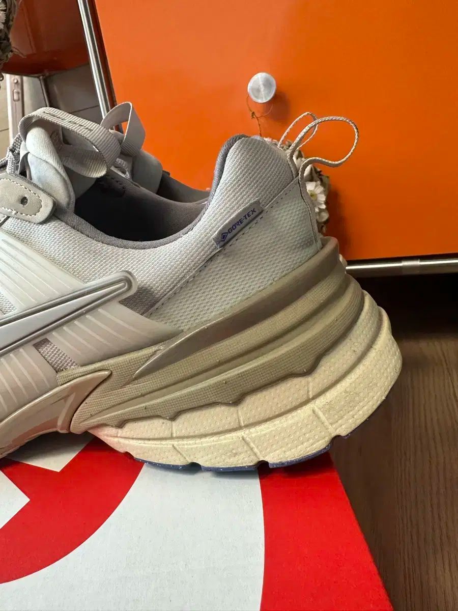v2k GORE-TEX