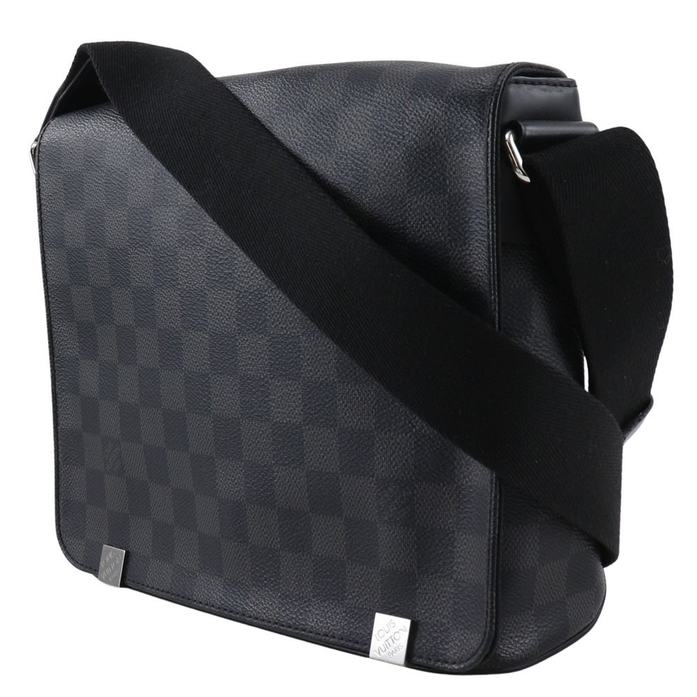 LOUIS VUITTON ルイ ヴィトン ディストリクトPM N41028 ダミエグラフィットキャンバス 黒 CA4168 メンズ ショルダーバッグ