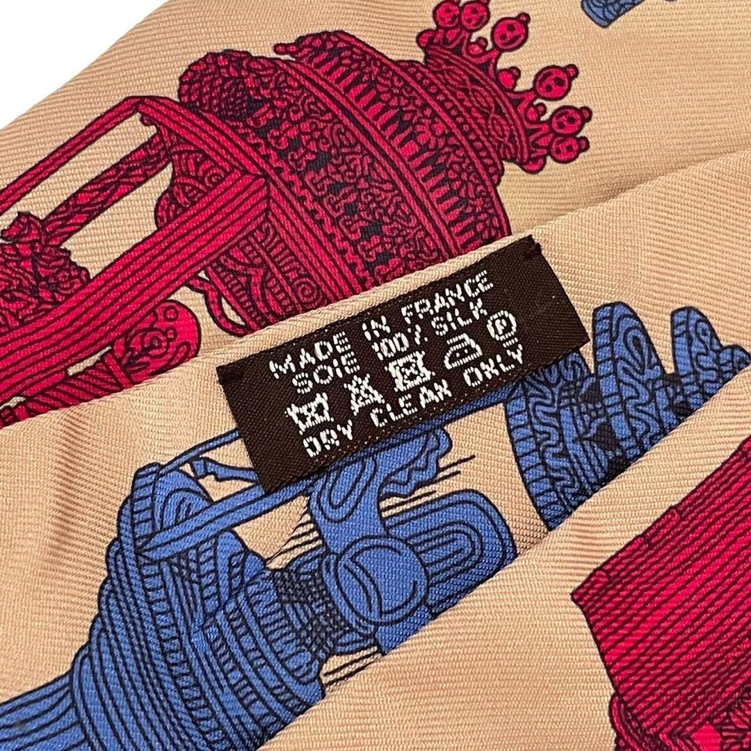 HERMES エルメス スカーフ ベージュ系 La Folle Parade HERMES エルメス スカーフ ベージュ系 La Folle Parade - メルカリ
